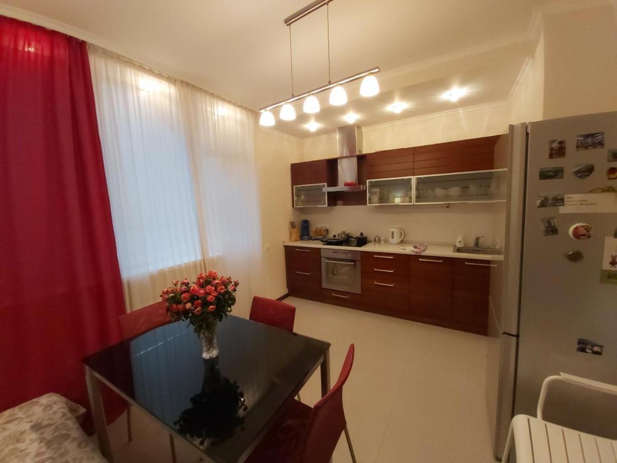 Lux Apartment, Liko Grad เคียฟ ภายนอก รูปภาพ